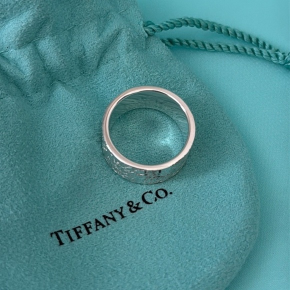 🩵8 1/2 Tiffany & Co. Wide Notes 727 Fifth Ave New York Ring Band - RETIRED RING - Picture 7 of 14